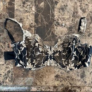 Soma lace bra
